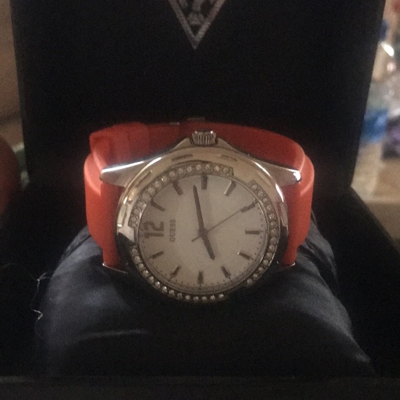 Guess Watch Orange Silicon band - Picture 4 of 5
